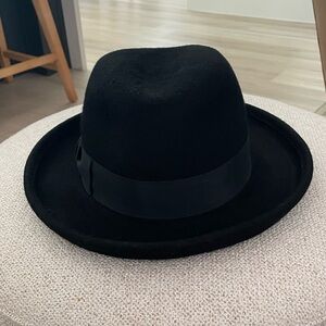 Eric Javits New York, Black Felt Fedora Hat